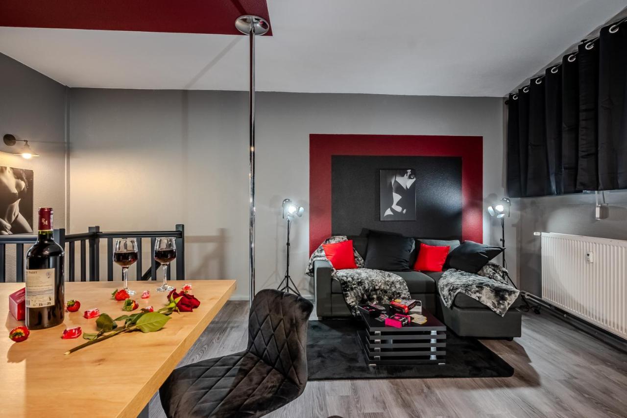 Ferienwohnung Cocon Sensuel - 50 Nuances - Les Cocons De Nath Montbéliard Exterior foto