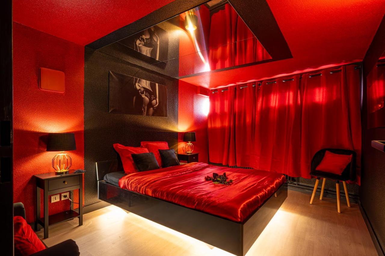 Ferienwohnung Cocon Sensuel - 50 Nuances - Les Cocons De Nath Montbéliard Exterior foto